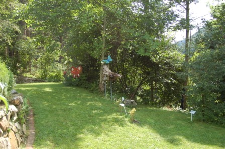 http://www.hildegard-kraeuter-garten.at/media/kraeuterwelt 2010/etage1-1.JPG